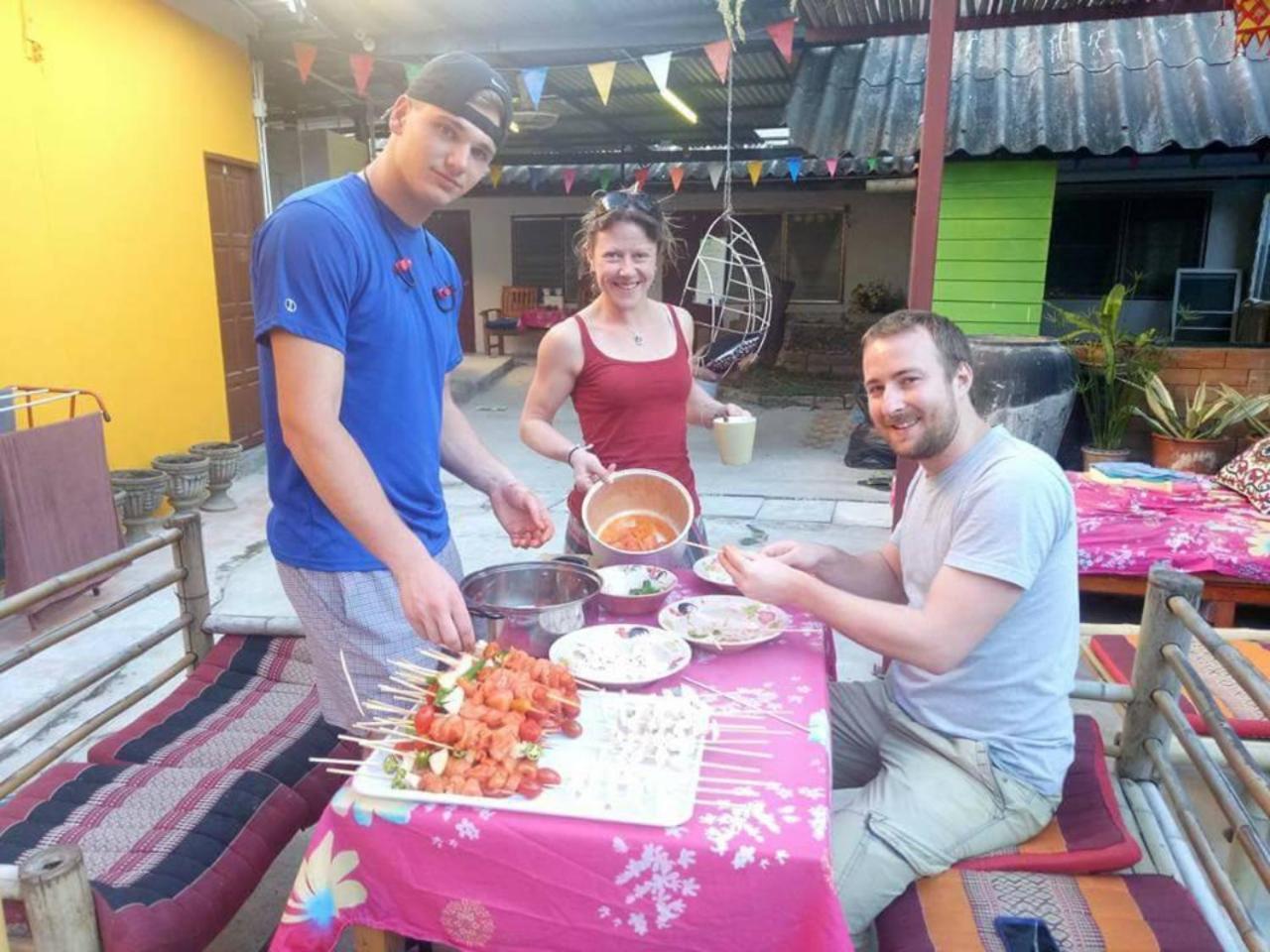 Cody Guesthouse Chiang Mai Eksteriør bilde
